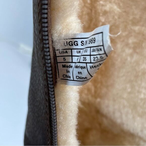 UGG brown boots size 5 - Picture 7 of 7